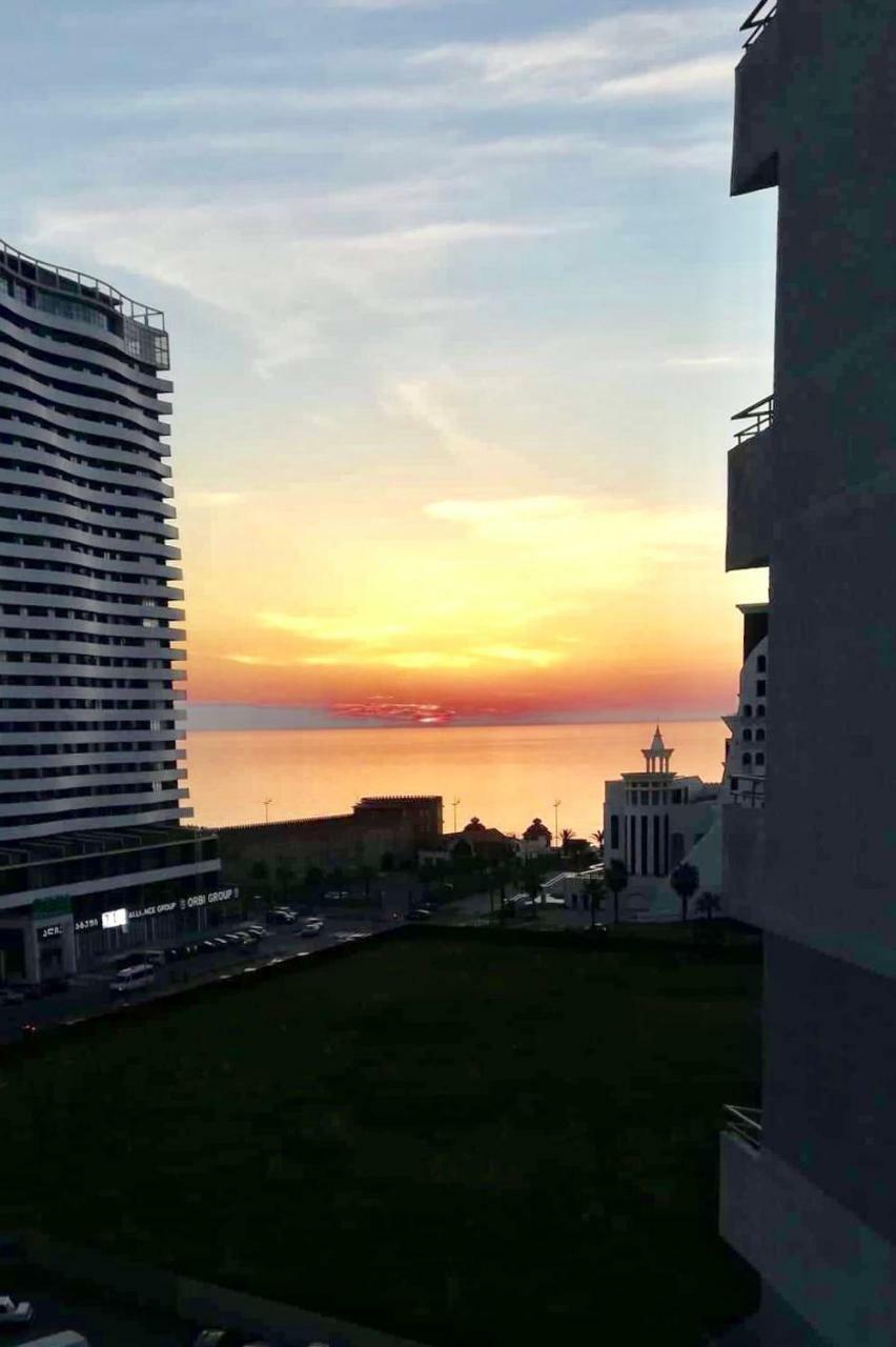 Апартаменти Sea Wiev & Sunset - Bacho'ss Батумі